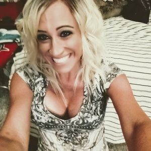 Meet your Posher, Ashlee